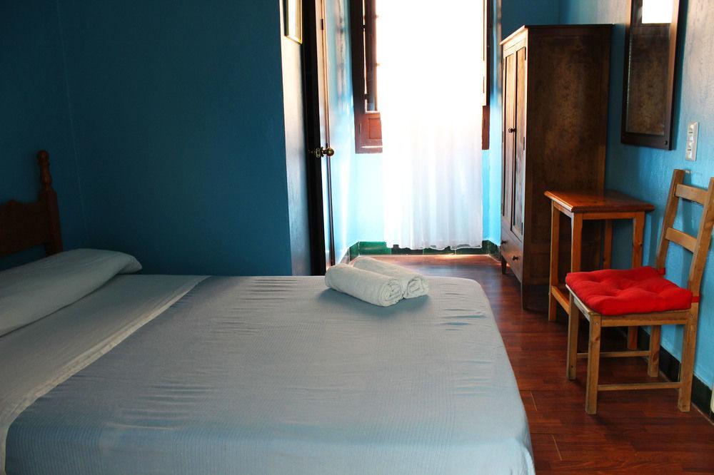 Hostal Lis إشبيلية المظهر الخارجي الصورة