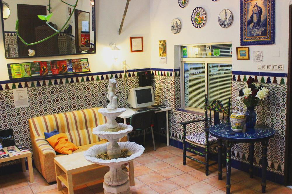 Hostal Lis إشبيلية المظهر الخارجي الصورة