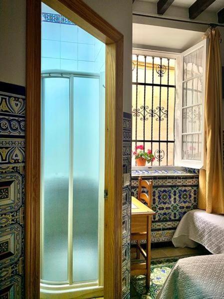 Hostal Lis إشبيلية المظهر الخارجي الصورة