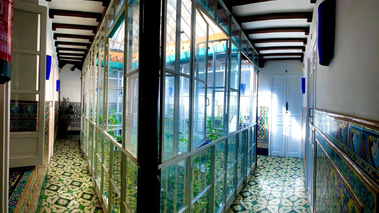 Hostal Lis إشبيلية المظهر الخارجي الصورة