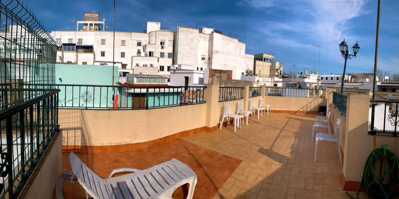 Hostal Lis إشبيلية المظهر الخارجي الصورة